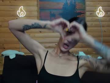 couple
        meowluv cam image #4713484