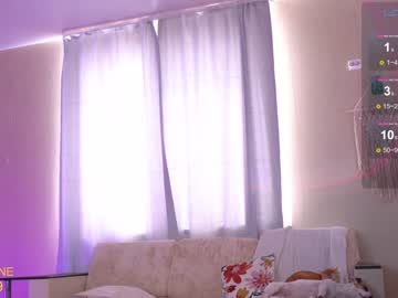 girl
        sweetkira555 cam image #3847819