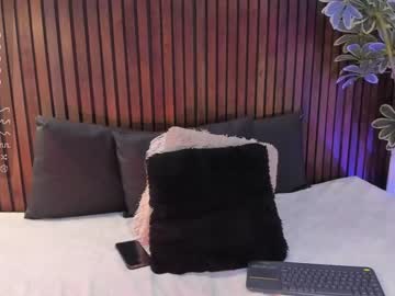 girl
        sarah_jacobbs cam image #3067227