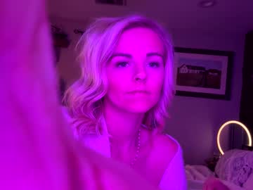 couple Cam Girls Get Busy With Their Dildos With No Shame with garrett_1320