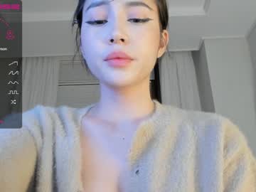girl
        hee_jin cam image #542524