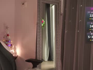 girl
        mysticxkitty cam image #5700062