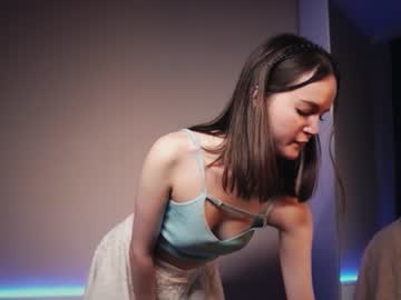 girl
        miss_sweetdream cam image #222945