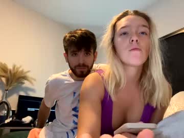 couple
        romeolovesjuliette cam image #240327