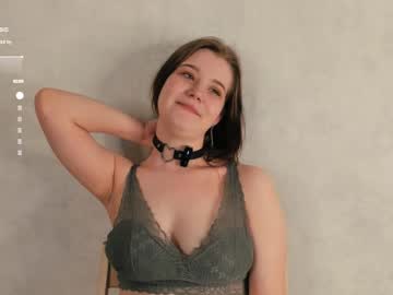 girl Cam Girls Get Busy With Their Dildos With No Shame with cutiebow