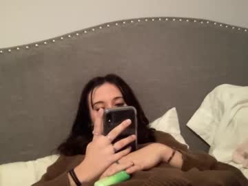 girl
        rebeccaryder333 cam image #430924