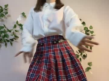 girl
        teresabriggs cam image #2455864