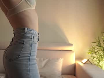 girl
        ms_seductive cam image #6324270