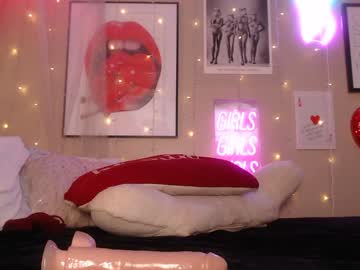 girl
        milf_lacey cam image #6777593