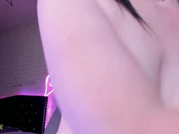 girl
        uindi cam image #1949945