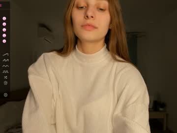 girl
        beatrixdutt cam image #3509625