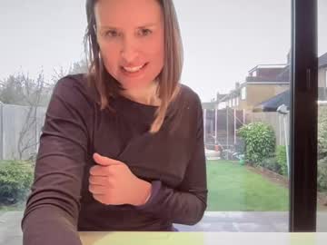 girl
        eatmypie69 cam image #6108670