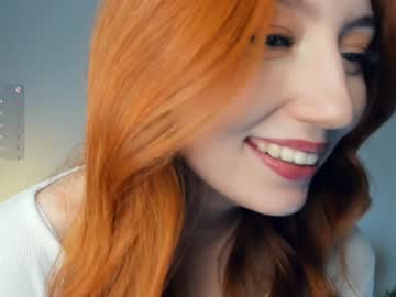 girl
        quennaedger cam image #5682349