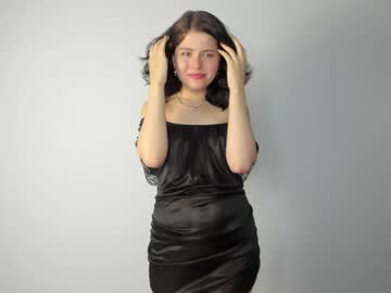 girl
        dorio___s cam image #2626666