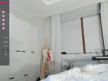 girl
        hee_jin cam image #384034