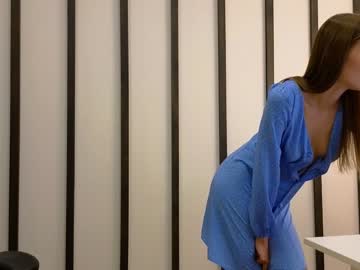 girl
        asti666 cam image #2674098