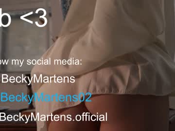 girl
        beckymartens cam image #3898733