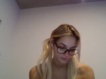 girl Cam Girls Get Busy With Their Dildos With No Shame with heatherlovex