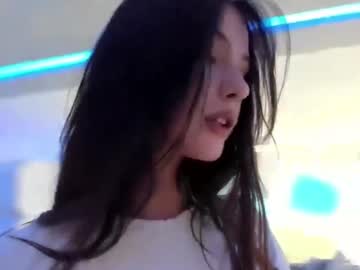 girl
        bmwm5f90 cam image #7007920