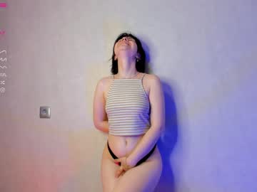 girl
        louisejamie cam image #1660763