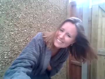 girl
        eatmypie69 cam image #2601861