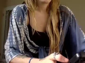 girl
        passionfruitjade cam image #3343870